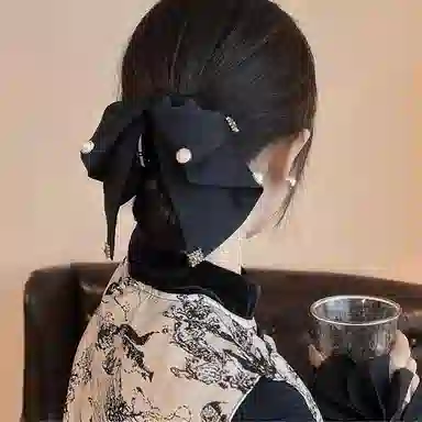 简应舒 轻奢蝴蝶结后脑勺精致半发 缎面 亚克力 发夹 女款