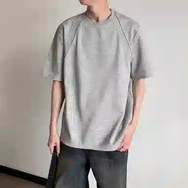 URBAN AUTHENTIC T