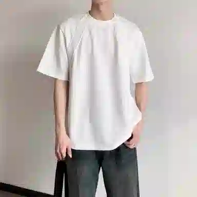 URBAN AUTHENTIC T