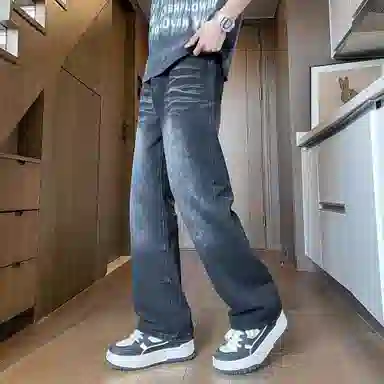 URBAN AUTHENTIC