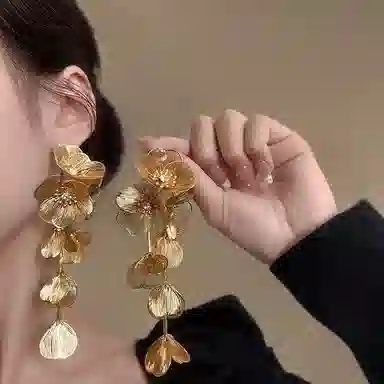 WAW