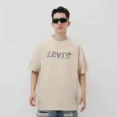 levis T
