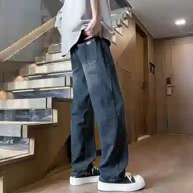 URBAN AUTHENTIC