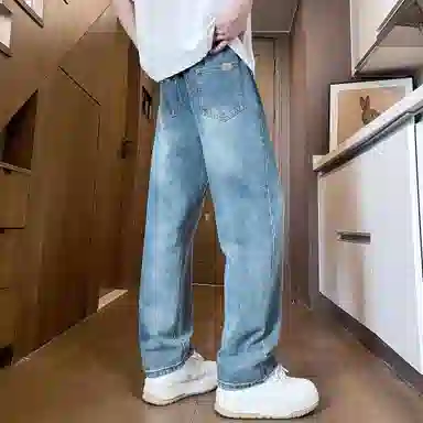 URBAN AUTHENTIC