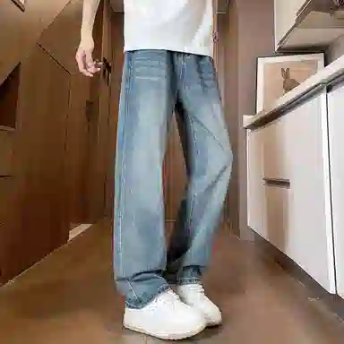 URBAN AUTHENTIC