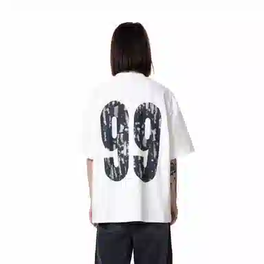 MADE EXTREME T