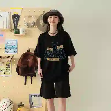 LIVINGTOWN T
