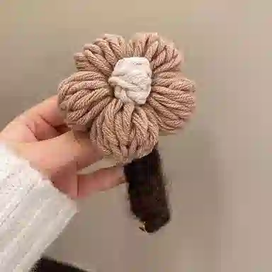 蒙妮 毛绒花朵电话线头饰 布料/毛线 发圈 男女同款情侣款