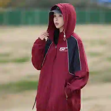 SNOW FLYING upf100+logo