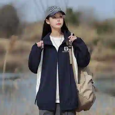 SNOW FLYING upf100+logo