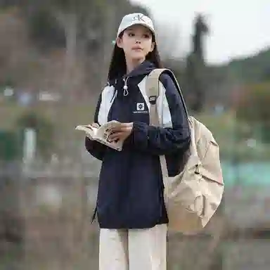 SNOW FLYING upf100+logo