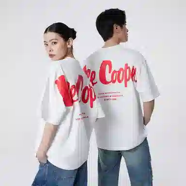 Lee Cooper T