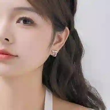 S925