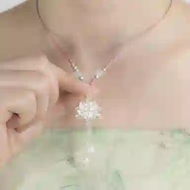 999