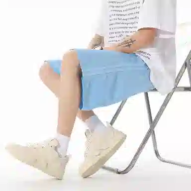 BEENTRILL logoClean fit