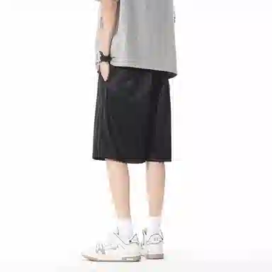 BEENTRILL logoClean fit