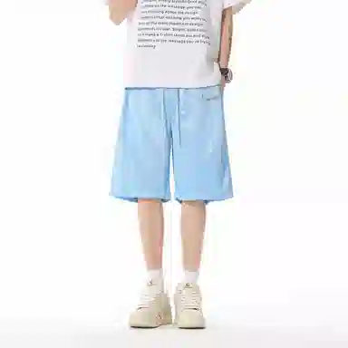 BEENTRILL logoClean fit