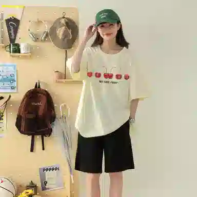 LIVINGTOWN T