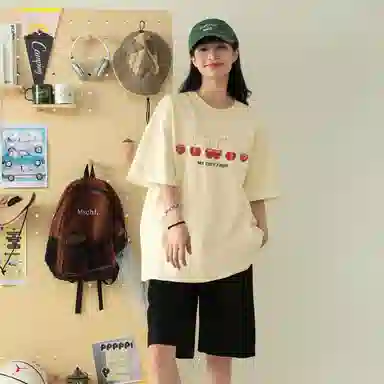 LIVINGTOWN T