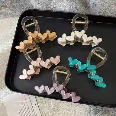 彤彤兔 高级感爱心抓夹鲨鱼夹后脑勺卡子简约百搭头饰发饰 亚克力 发夹 女款
