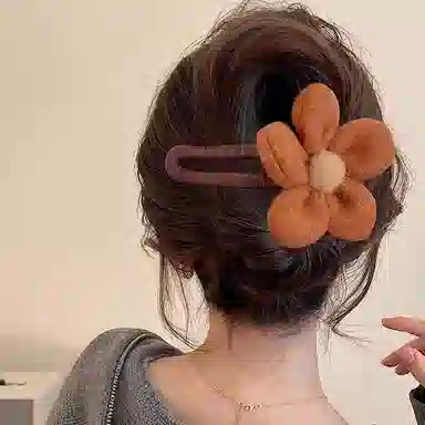 蒙妮 针织毛绒花朵 布料 抓夹发夹 男女同款情侣款