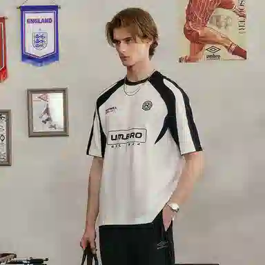 Umbro Retro Badge T-Shirt