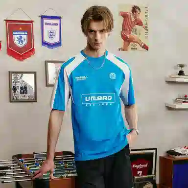 Umbro Retro Badge T-Shirt