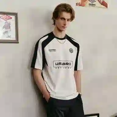Umbro Retro Badge T-Shirt