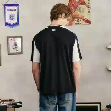 Umbro Retro Badge T-Shirt