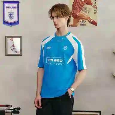 Umbro Retro Badge T-Shirt