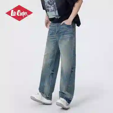 Lee Cooper