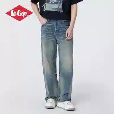 Lee Cooper