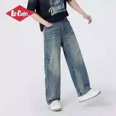 Lee Cooper