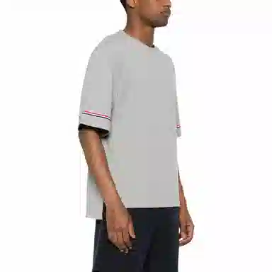 THOM BROWNE T