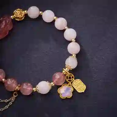 金戟 有钱花 新中式国潮轻奢小众设计招财纳福貔貅少女感高级甜美粉色桃花系时尚百搭锁好运天然 草莓晶 手串 女款