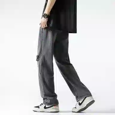 URBAN AUTHENTIC