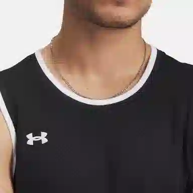 Under Armour Zone Pro Logo