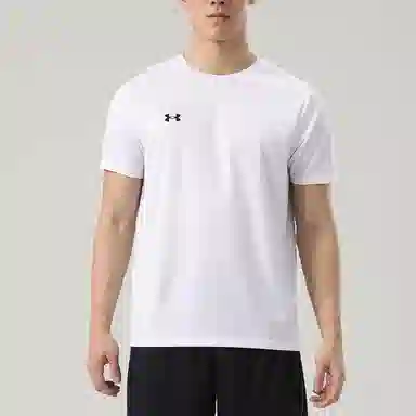 Under Armour T