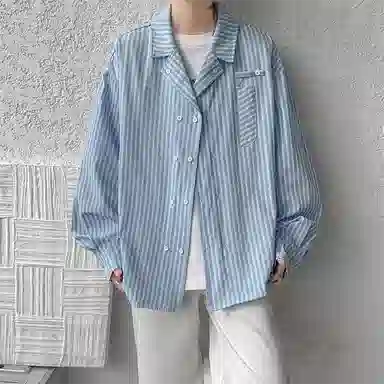 Fakeyoung