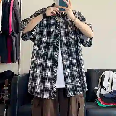 Fakeyoung