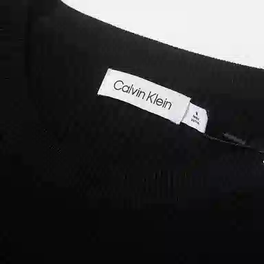 CALVIN KLEIN T