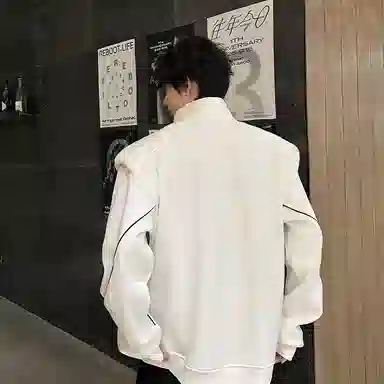 Fakeyoung