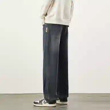 YICHEN