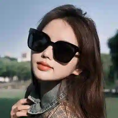 PRETTYALLUSION PC