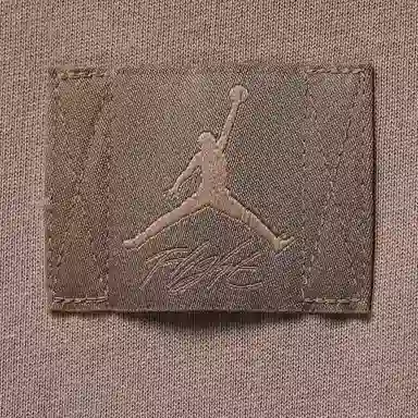 Jordan Flight Essentials 85 T