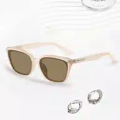 PRETTYALLUSION TR