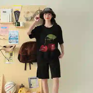 LIVINGTOWN T
