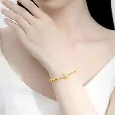 UAK 925