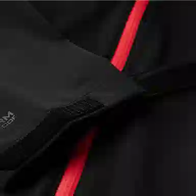 Under Armour Portrush Rain Logo