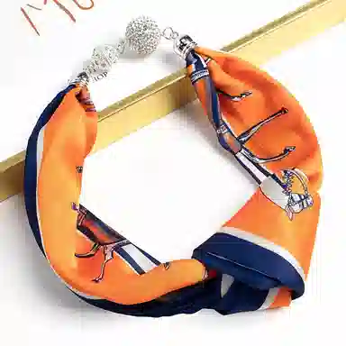 上海故事 百搭时尚磁扣气质多用吊坠锁骨链小领巾  丝巾 女款